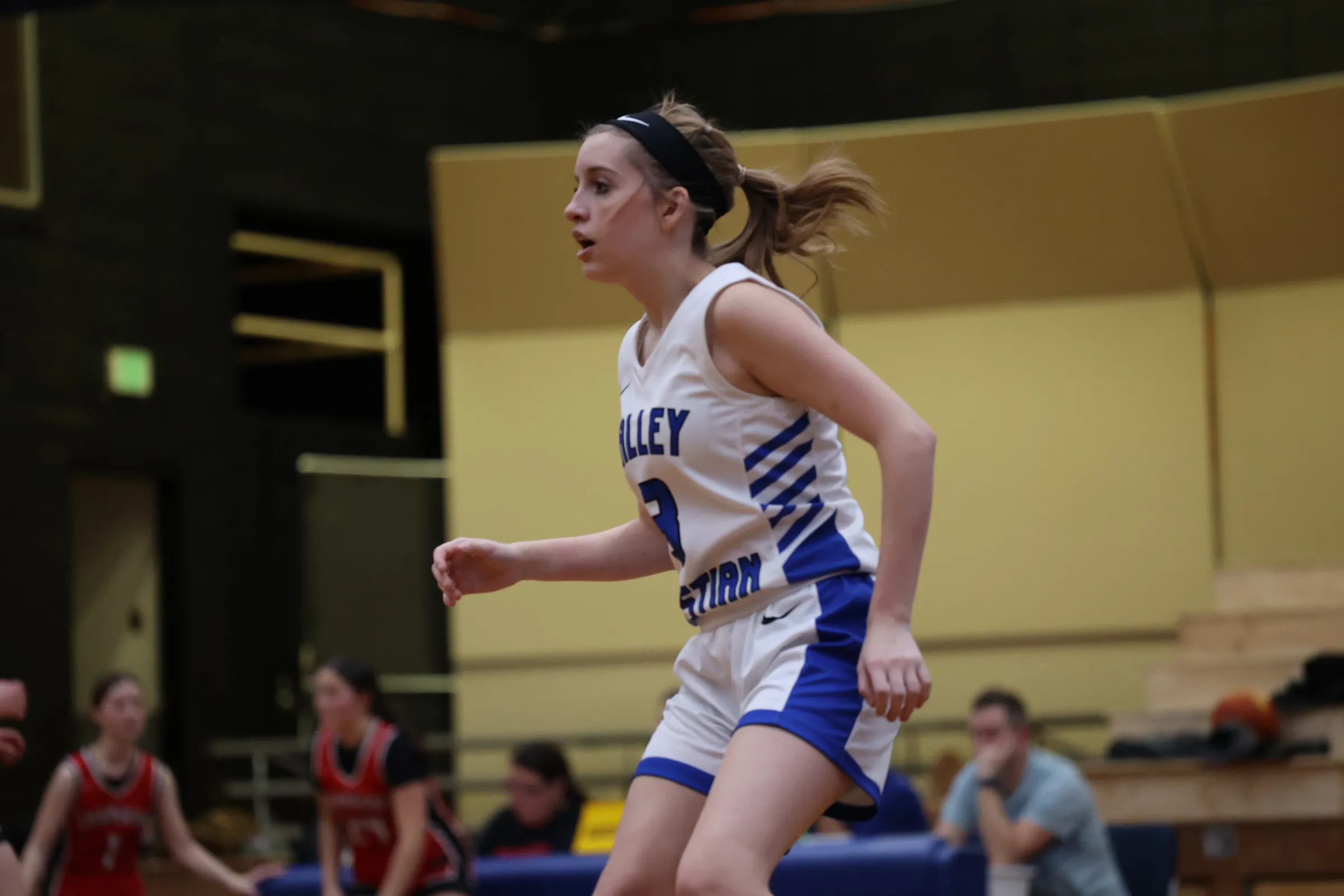 hs-girls-varsity-basketball-7